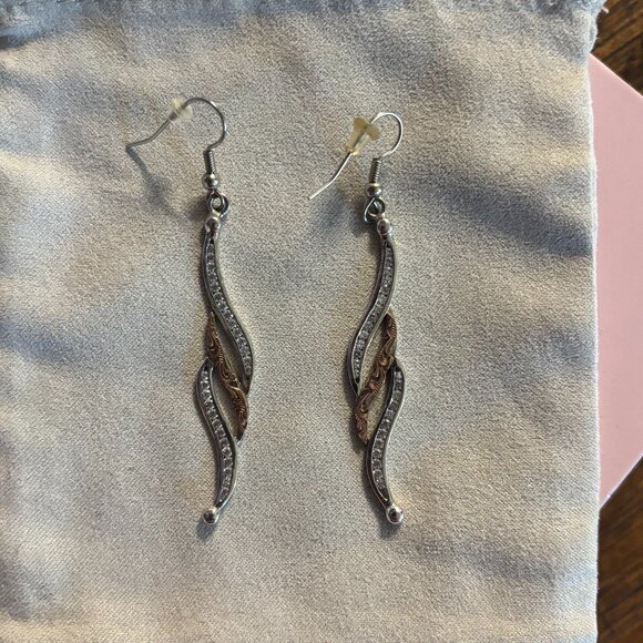 Hyo Silver Earrings - Picture 1 of 2